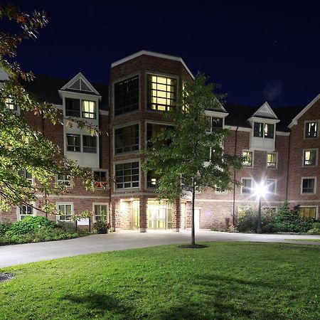 Mount Allison Summer Accommodations Sackville Ngoại thất bức ảnh