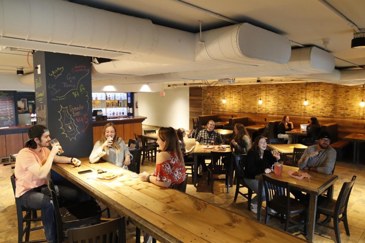 Mount Allison Summer Accommodations Sackville Ngoại thất bức ảnh